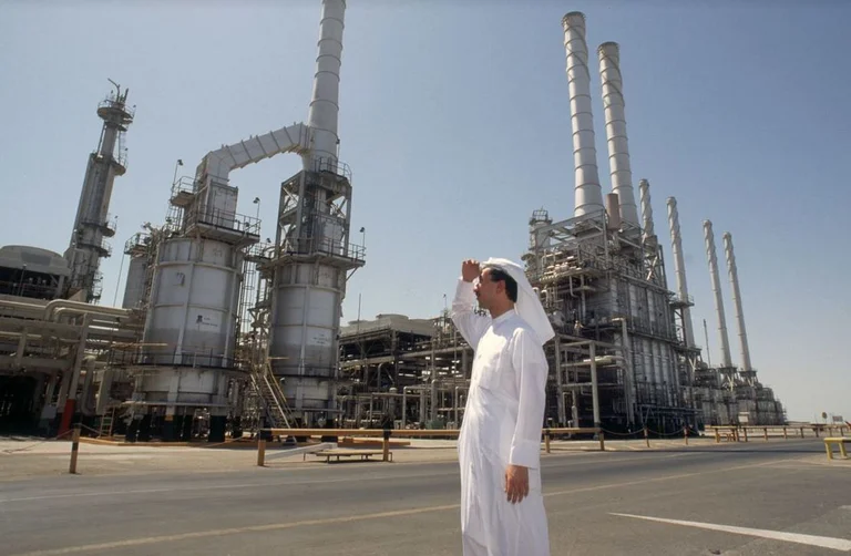 Financial Times: Saudi Arabia will increase oil production if Russian production falls