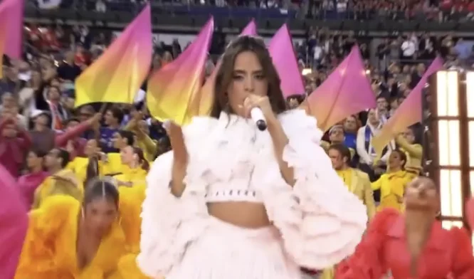 The wonder of God Camila Cabello reveals that she pissed a little on her clothes during the performance in Champions