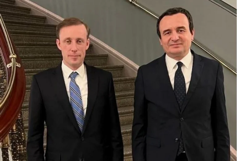 Kurt s'est rencontré dans le couloir Jake Sullivan, Homeier réagit.