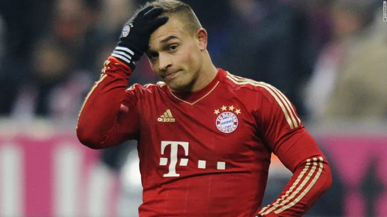 Shaqiri détruit l'avion à Chicago