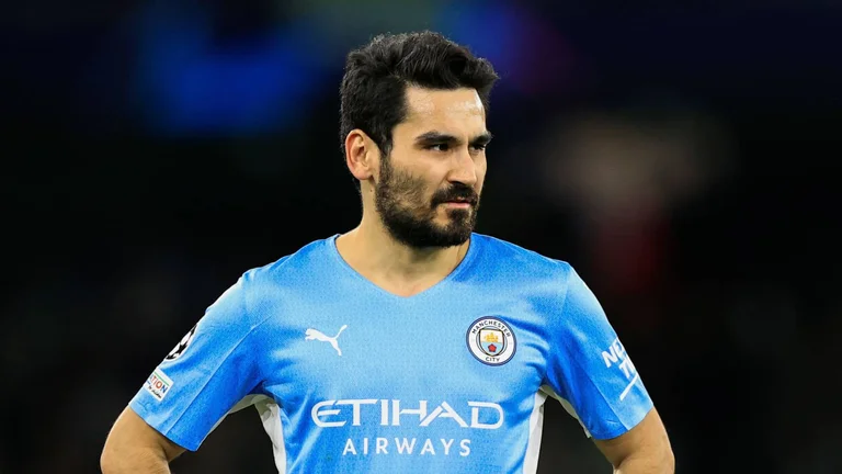 Esto no se esperaba. Gundogan se une a Liverpool.