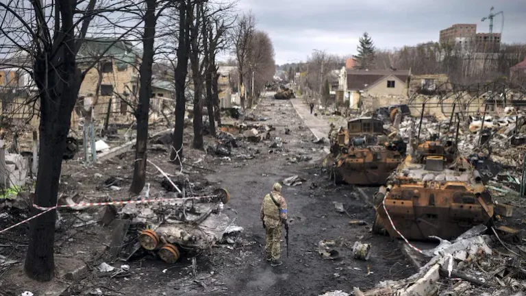 La Russie dit qu'elle a tué 300 soldats ukrainiens au cours des dernières 24 heures