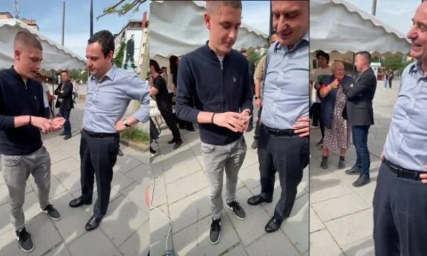 Prime Minister Kurti spells at Pristina Square