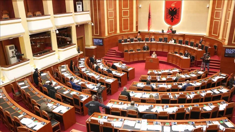 DP envoie une résolution pour la condamnation du génocide serbe au Kosovo