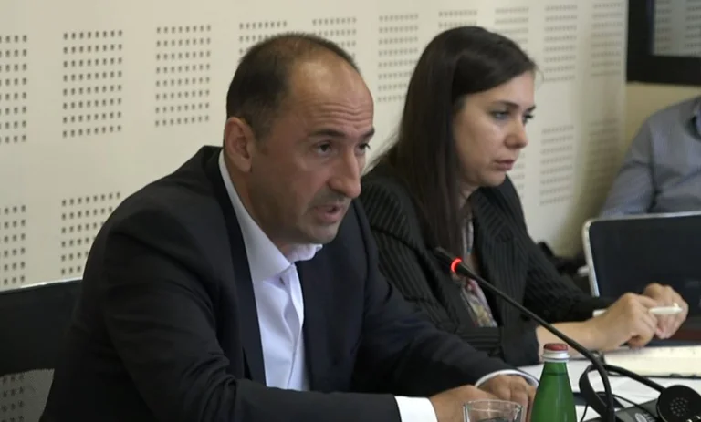 Libron Aliu: Le Kosovo a une capacité en eau