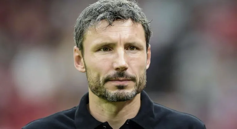 Official: Van Bohmel prend la tête de l'équipe!