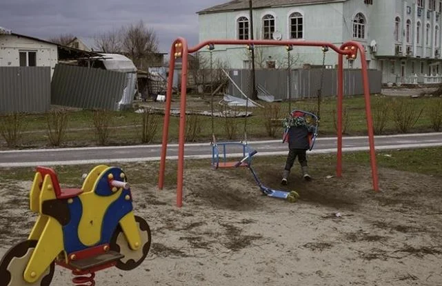 240 enfants morts dans des attaques russes en Ukraine