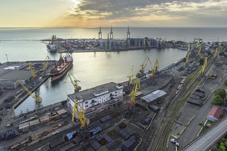 Les États-Unis rejettent l'offre de la Russie d'ouvrir des ports : des promesses vides