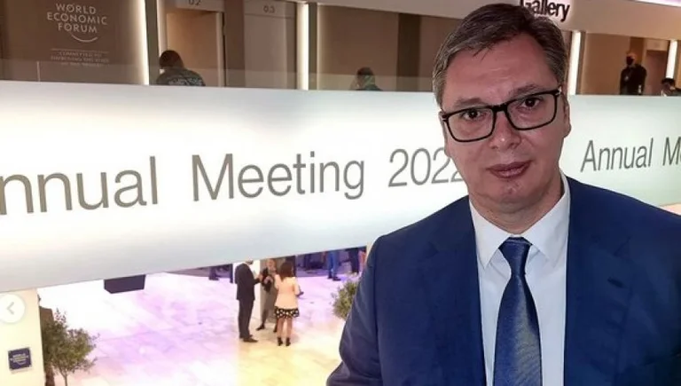 Vuciq à Davos : Kurti veut dire ici que le petit Poutine à l'ordre de Big Poutine veut des guerres dans les Balkans