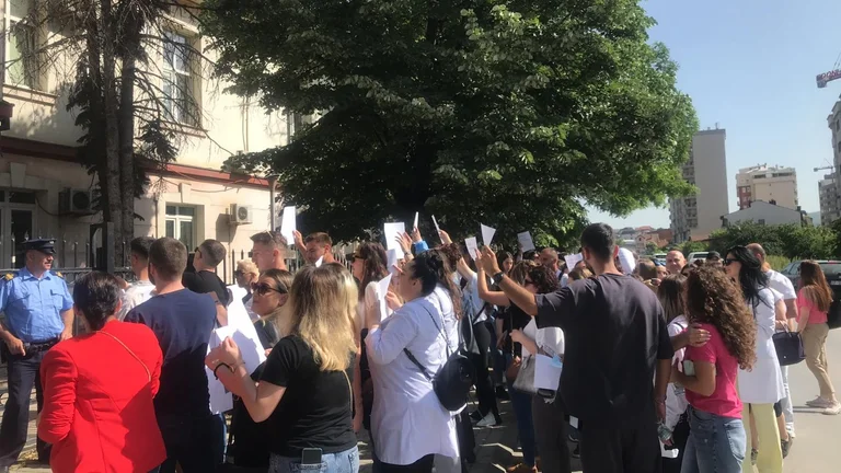 “We have German courses”, nurses and supporters warn escape from Kosovo