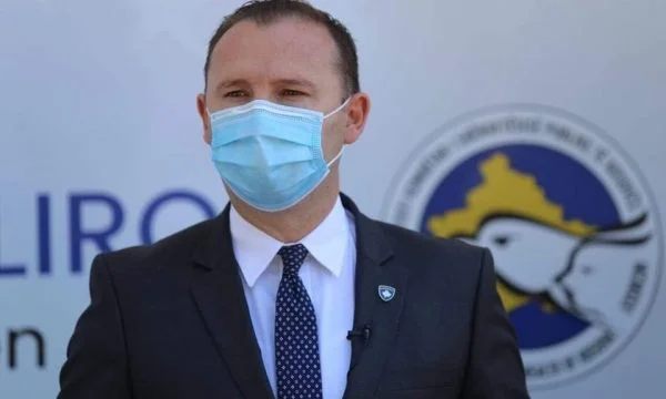 Zemaj: Arben Vitia të japë dorëheqje të parevokueshme
