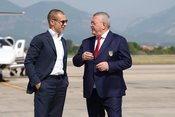 Die UEFA-Präsidentin der Conference League kommt in Albanien an