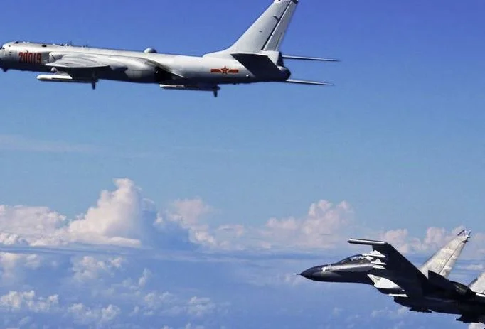 Russia e Cina con manovre comuni per la prima volta dall'inizio della guerra in Ucraina