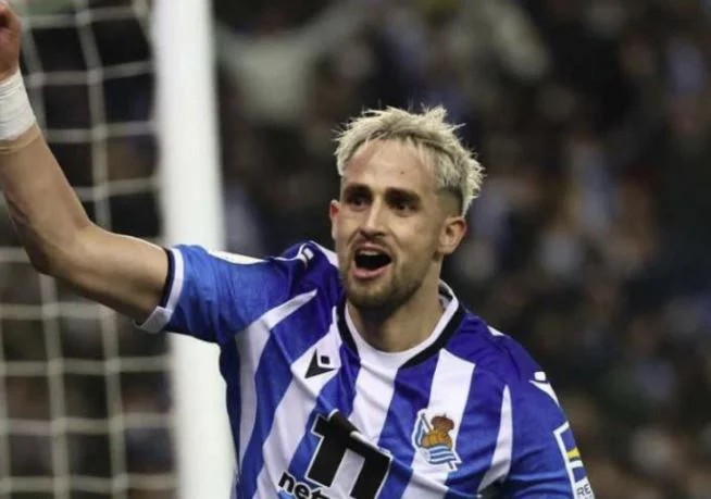 Ufficiale: Adnan Yanuzaj lascia Real Sociedad