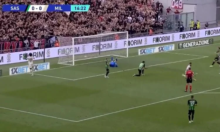 Marcas Giroud gol HINA Milan cerca del título