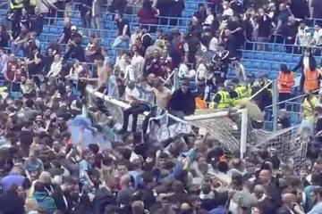 Man City Fans wissen nicht, wann es genug ist, ihr Stadion zu graben.