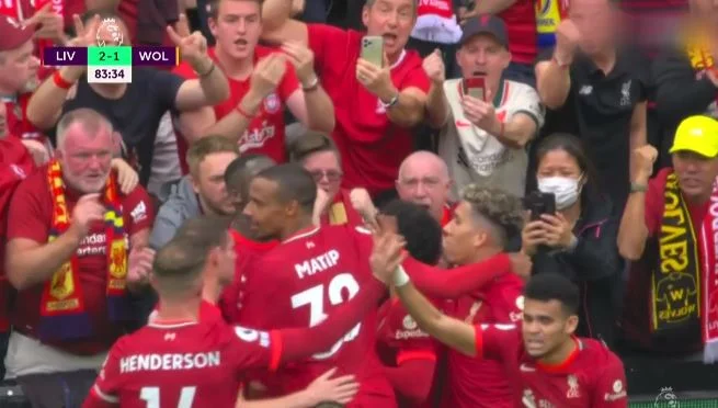 Unstopper Salah passes Liverpool to Wolves