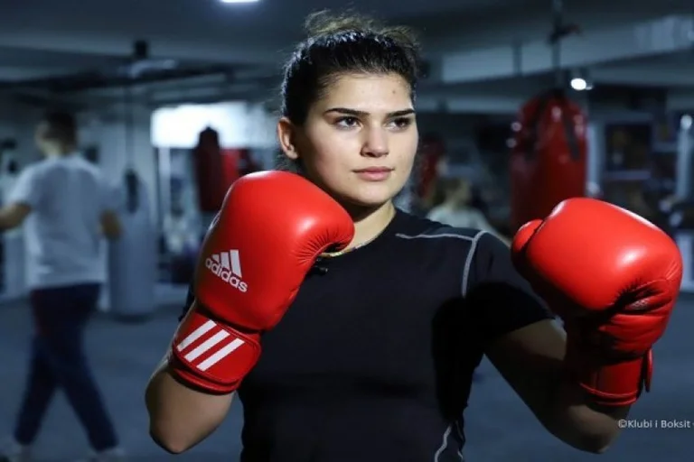 Champion Donjeta Sadiku is hosted at the ceremony