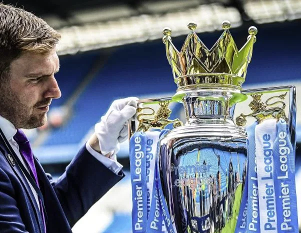 Premierligla's trophy arrives at City Stadium?