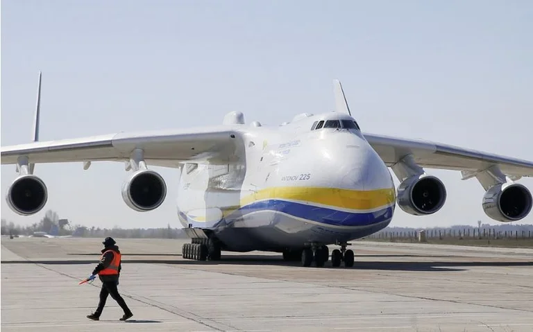 Zelensky vows to rebuild the world's largest transport plane, Ziya