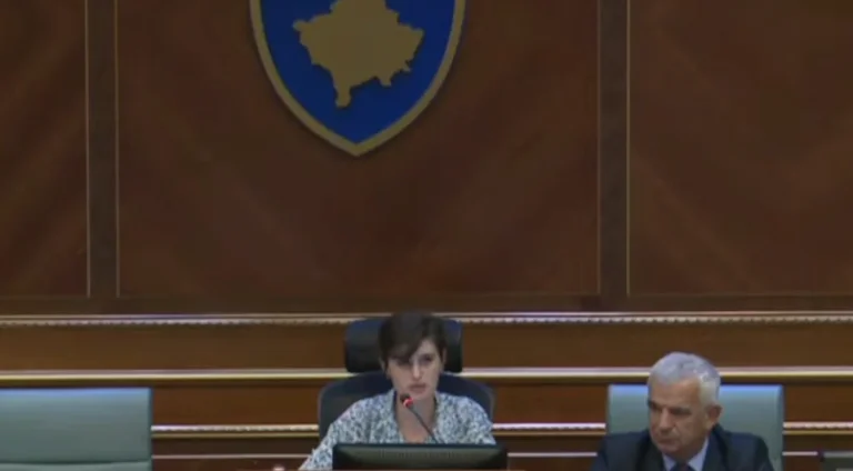 An MP applauds his PDK colleague's speech: Unknown
