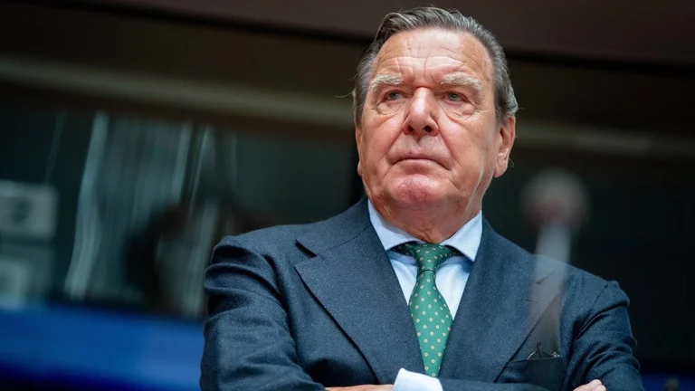 Nearness to Russia: Former German cacre, removed privileges