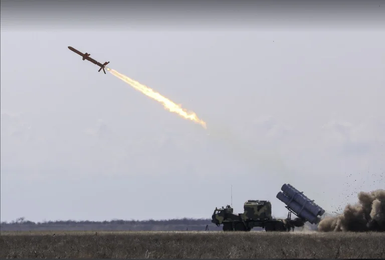 La Russie a attaqué des dépôts d'armes américains près de la Pologne
