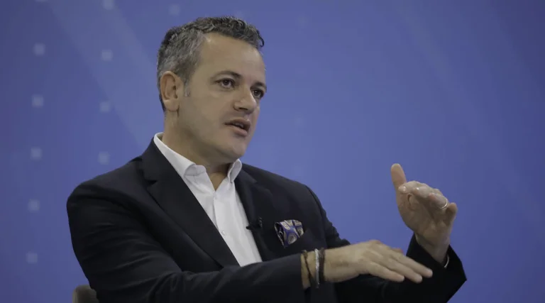 Gashi: Daciqi called Prizren Serbia's Cultural Capital, then we gave Saranda the spot