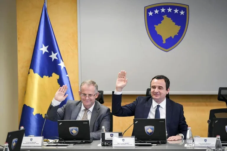 Le gouvernement réuni au lieu de Kurti dirige Bislim