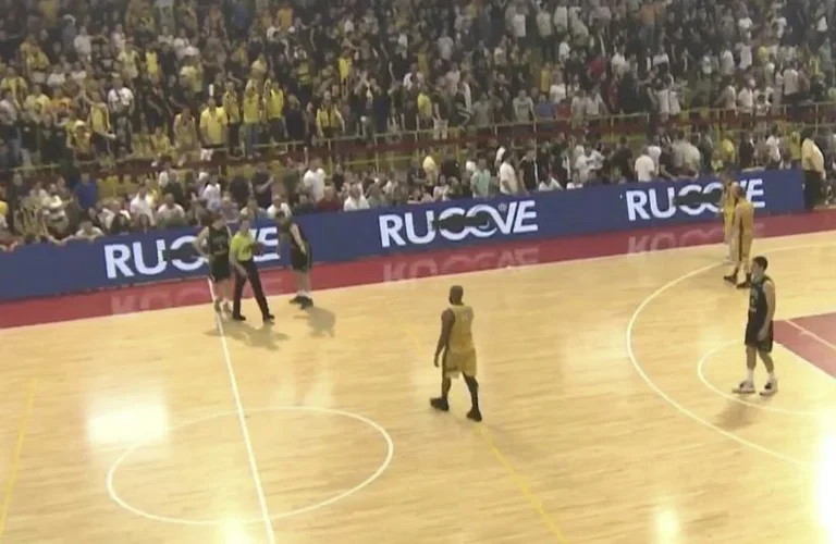 La police du Kosovo congédie le groupe “Torcida” du gymnase Karagaci de Pec