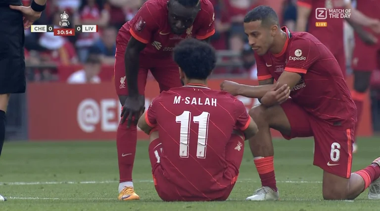 Les nouvelles de Mo Salah , médecins d'équipe expliquant pourquoi l'égyptienne a dû quitter le jeu