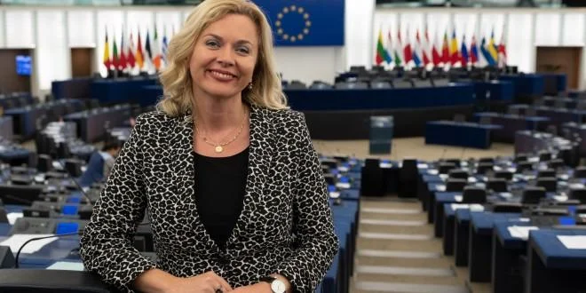Eurodeput croate: le Kosovo et la Bosnie sont “enfants américains”