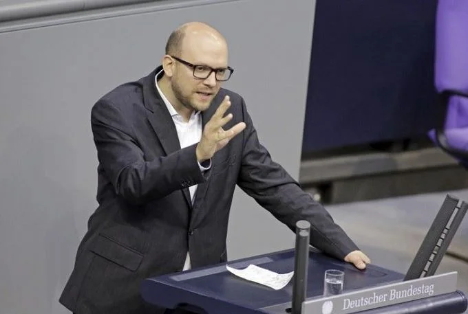 Selon Emisari Sarrazin, l'Allemagne travaille à libéraliser les visas au Kosovo