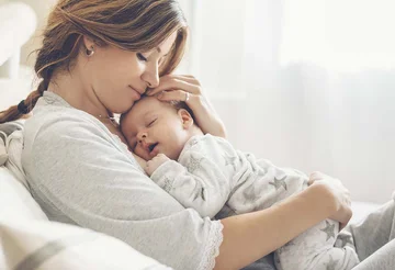 Risks and benefits of pregnancy after age 40