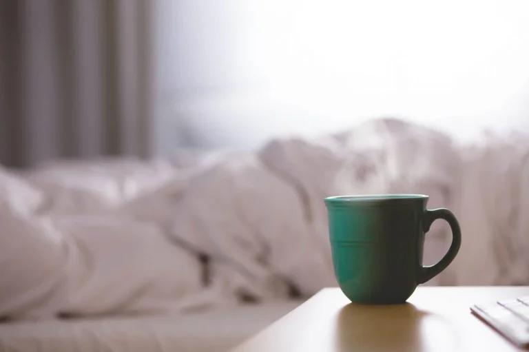 Quatre choses que vous devez faire chaque matin pour une journée productive