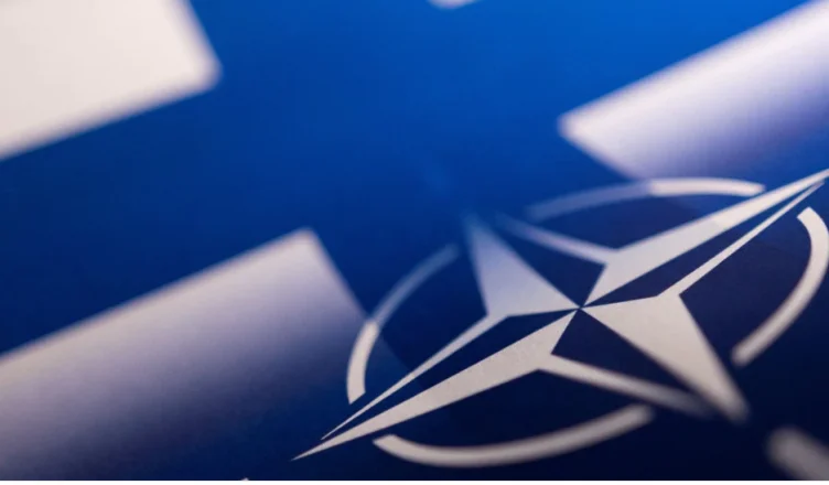 La Finlande et la Suède s'attendaient à présenter une demande officielle d'adhésion à l'OTAN ce mois-ci.