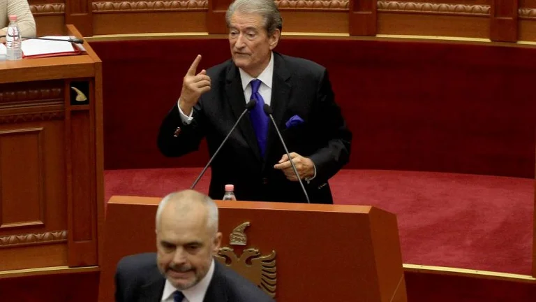 Berisha: Sur les ordres d'Erdogan, Rama fait pression sur le chef de la communauté musulmane pour qu'il démissionne
