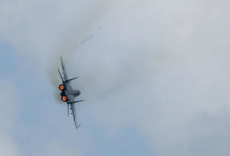 Avion serbe près du Kosovo, ancien militaire