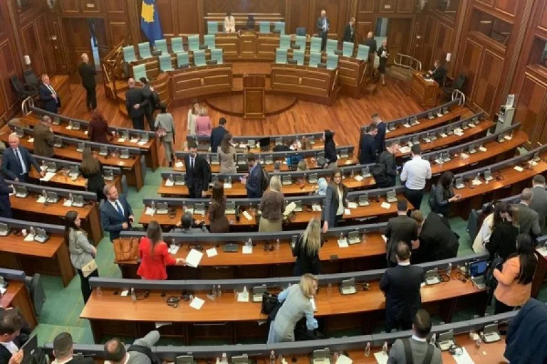 Se espera que la Comisión de Investigación distribuya muchas invitaciones