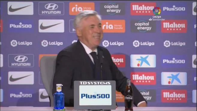 Lo que Anceplott dijo en la conferencia después del partido con Atlético Madrid que hizo reír a todos