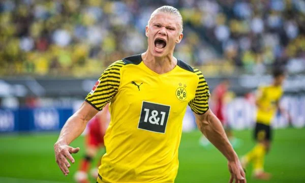Erling Haaland en la ciudad, hecho
