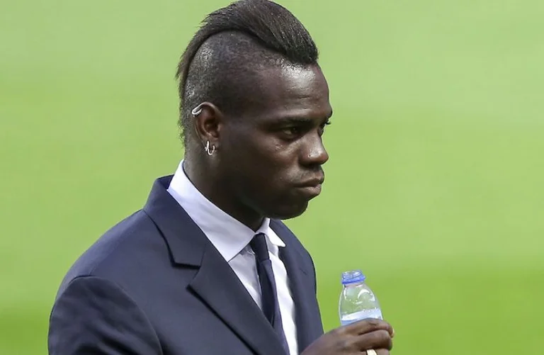 Der Anwalt, der versucht, das Balottel zu zerstören, steht vor Gericht: “Ich will einen gelben Ferrari und ein blauer, das Mädchen ist eine geborene Schauspielerin”
