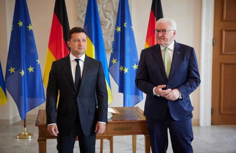 Three weeks after refused by Ukraine, Zelenski invites German president and Chancellor