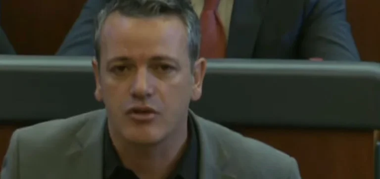 Gashi, Kusari-Lila: Who are you to tell us you're initiator of the commission, you're just trying to hide crime?