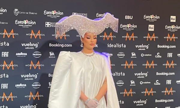 Ronela Hayati talks to foreign journalists, tells whom he would co-operate at Eurovision