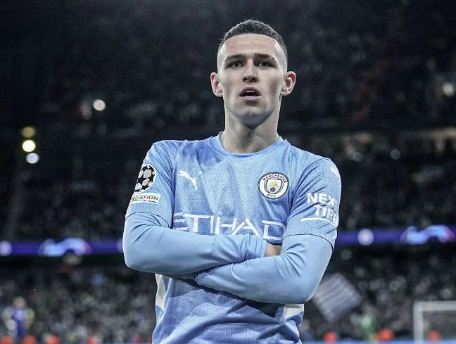 Manchester City publie également la formation contre la 11e bombe Real.