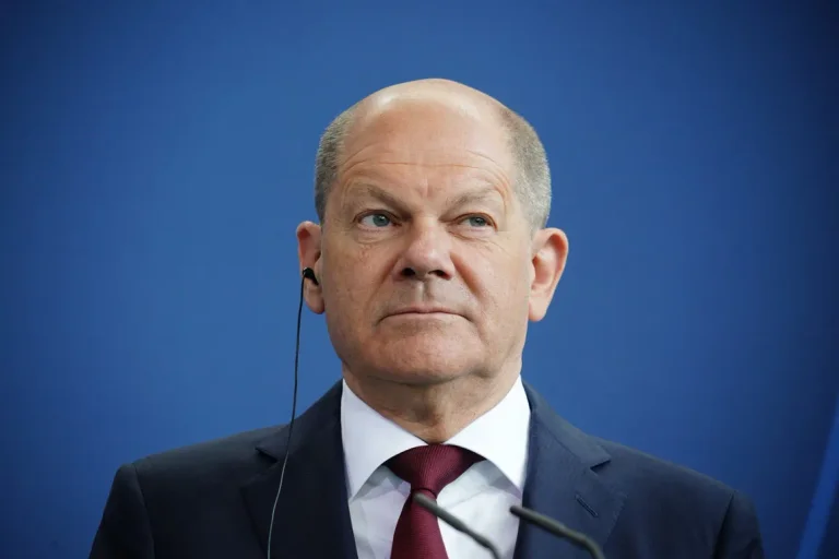 Liens avec la Russie : Scholz n'y va pas, il y est bienvenu.