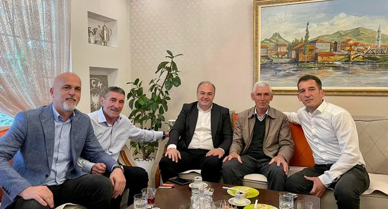 Hoxhaj for Fiter Bajram at Kadri Wessel's family: He will win and return to Kosovo