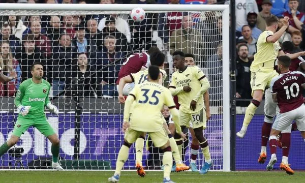 Arsenal doesn't have a fourth position, wins his third round match at Premierliga.