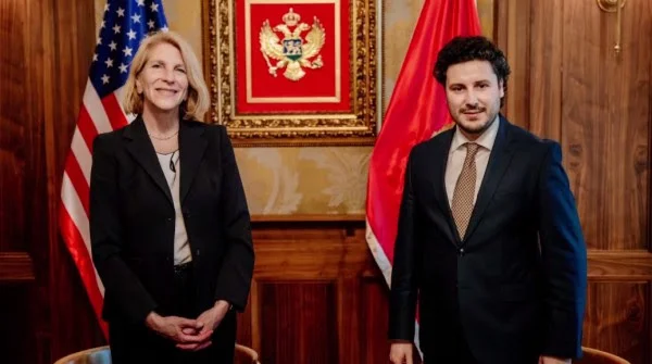 Donfried meets Abazovic, stresses support for Montenegro's EU integration